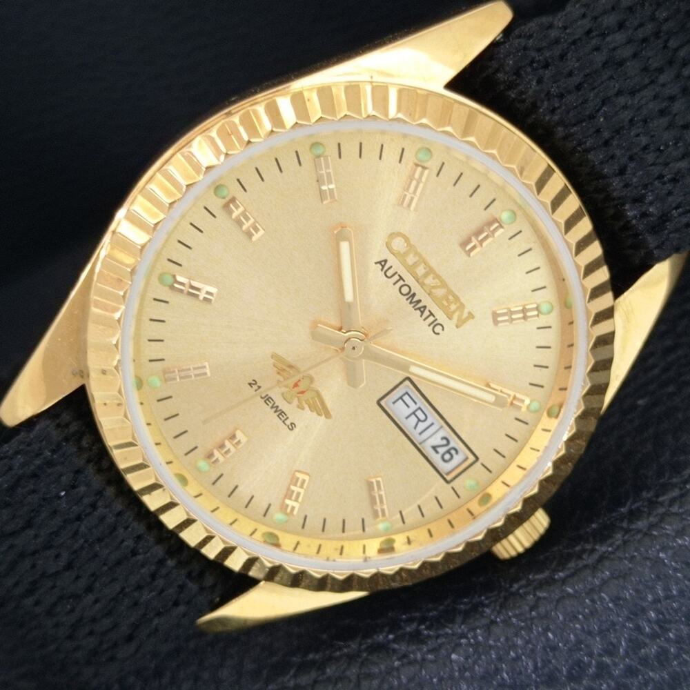 Vintage 1978 Citizen Automatic Mens Gold Watch W/daydate & Gold accents